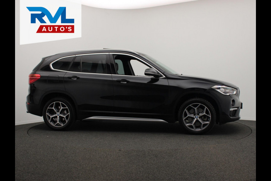 BMW X1 SDrive20i High Executive Pano/dak Sport/leder Head/up Origineel NL