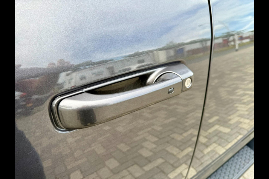Dodge Ram 1500 5.7 V8 Crew Cab 6'4 Sport 4x4, Kleppen uitlaat, Huif, Sunroof