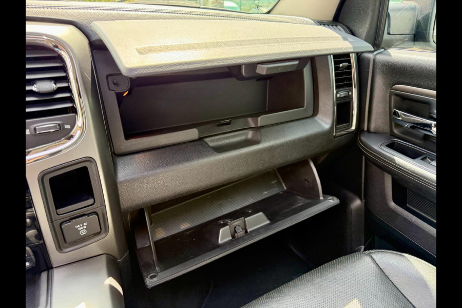 Dodge Ram 1500 5.7 V8 Crew Cab 6'4 Sport 4x4, Kleppen uitlaat, Huif, Sunroof