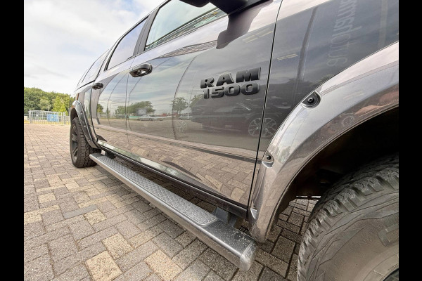 Dodge Ram 1500 5.7 V8 Crew Cab 6'4 Sport 4x4, Kleppen uitlaat, Huif, Sunroof