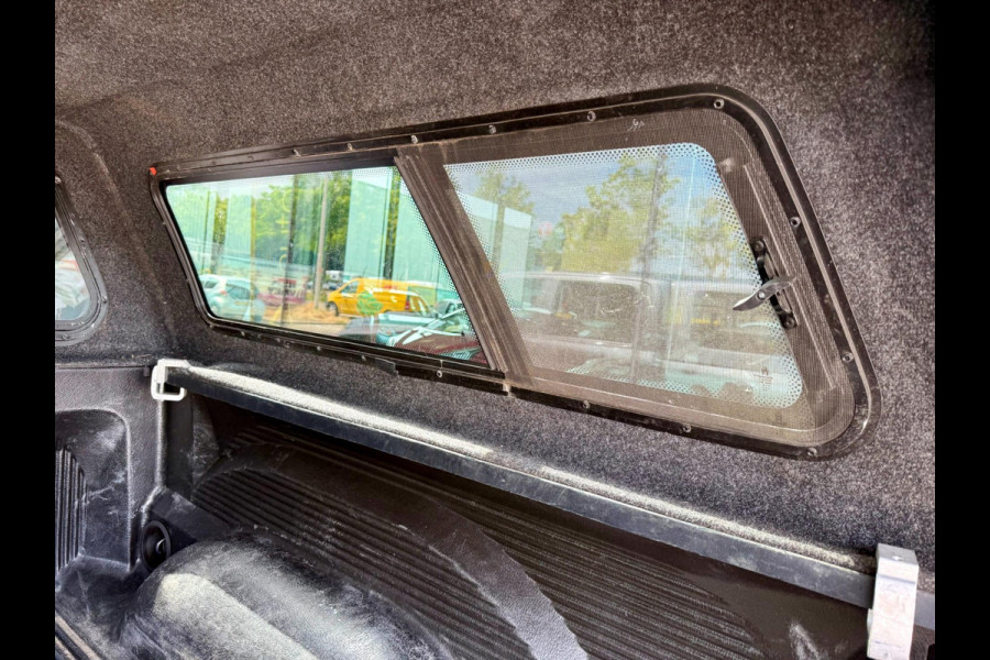 Dodge Ram 1500 5.7 V8 Crew Cab 6'4 Sport 4x4, Kleppen uitlaat, Huif, Sunroof