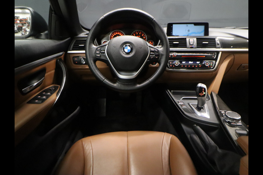 BMW 4 Serie Cabrio 420i Centennial High Executive [MEMORY SEATS, VOL LEDER, STOELVERWARMING, PDC ACHTER, BLUETOOTH, CRUISE, CLIMATE, NIEUWSTAAT]