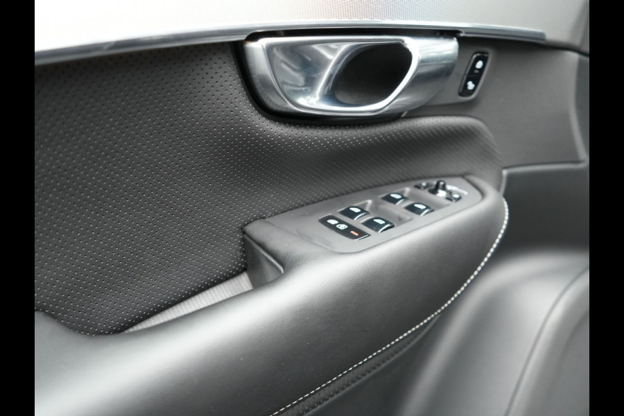 Volvo XC90 T8 Recharge AWD R-Design Plug In Hybrid LONG RANGE 7 Persoons PHEV | Panodak | Adaptive Cruise | Lederen Sportstoelen Memory | 360 Camera | Harman Kardon | BLIS | Keyless |
