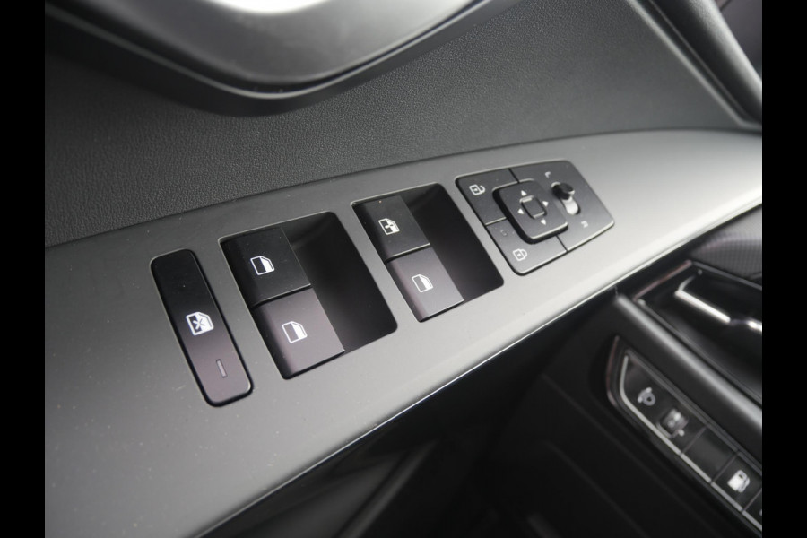 Kia Niro 1.6 GDi PHEV Edition | Stoel stuur verwarming | Trekhaak |
