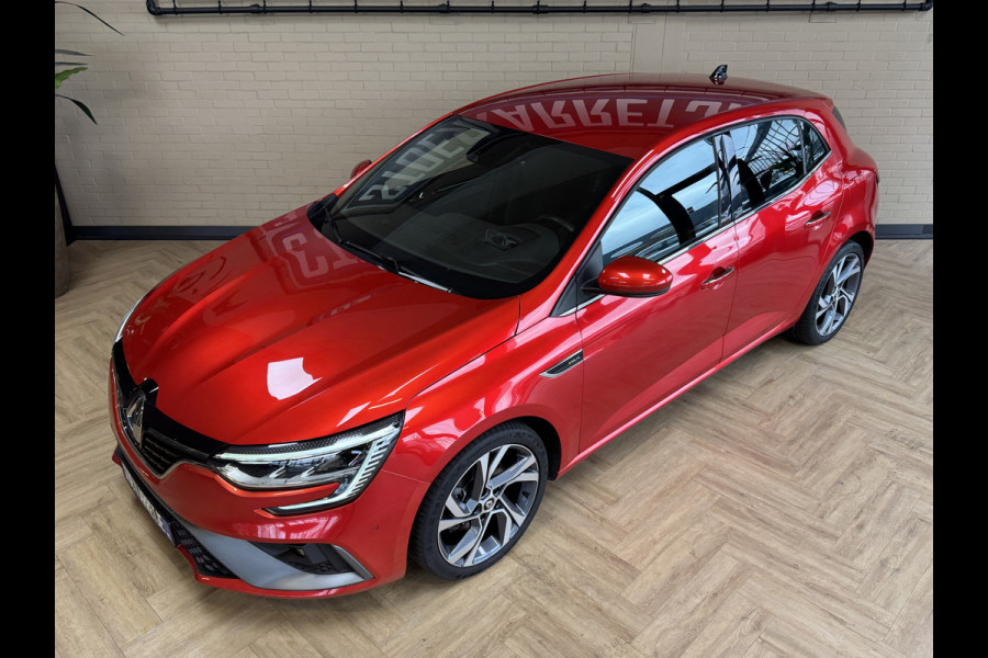 Renault Mégane 1.6 E-Tech PHEV 160pk R.S. Line | Groot Navi | 18 inch | Camera | PDC | Stoelverwarming | 100 % dealer onderhouden.