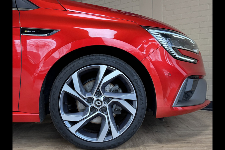 Renault Mégane 1.6 E-Tech PHEV 160pk R.S. Line | Groot Navi | 18 inch | Camera | PDC | Stoelverwarming | 100 % dealer onderhouden.