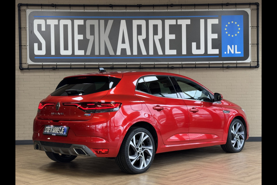 Renault Mégane 1.6 E-Tech PHEV 160pk R.S. Line | Groot Navi | 18 inch | Camera | PDC | Stoelverwarming | 100 % dealer onderhouden.