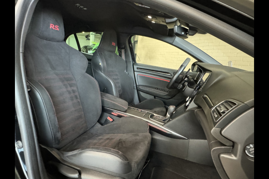 Renault Mégane 1.8 TCe 300pk RS, Phase 2, Groot navi, Digitaal cockpit, Bose, 19 inch, ACC, PDC 360 met camera,