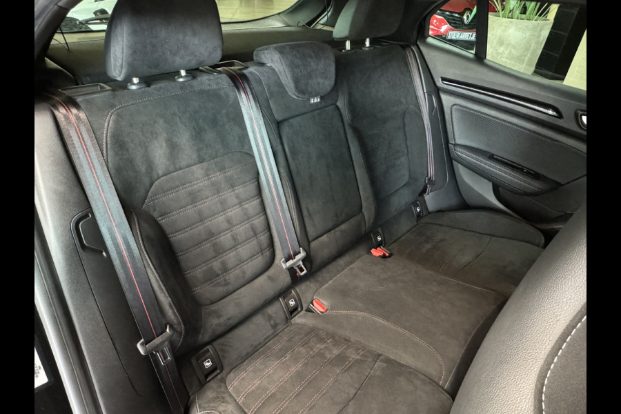 Renault Mégane 1.8 TCe 300pk RS, Phase 2, Groot navi, Digitaal cockpit, Bose, 19 inch, ACC, PDC 360 met camera,