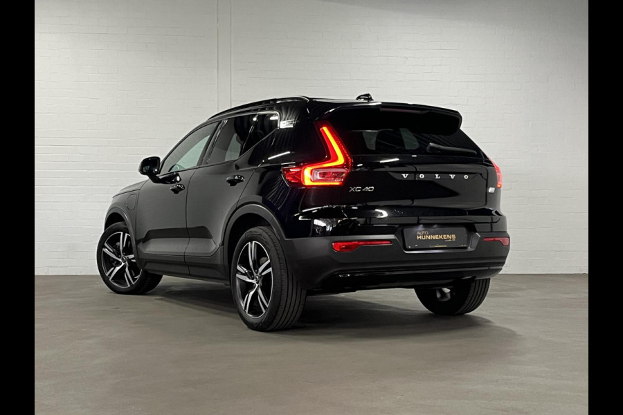 Volvo XC40 1.5 T5 Recharge R-Design | Open dak | Adaptive Cruise control | Camera | Keyless | BLIS