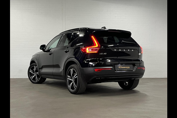 Volvo XC40 1.5 T5 Recharge R-Design | Open dak | Adaptive Cruise control | Camera | Keyless | BLIS