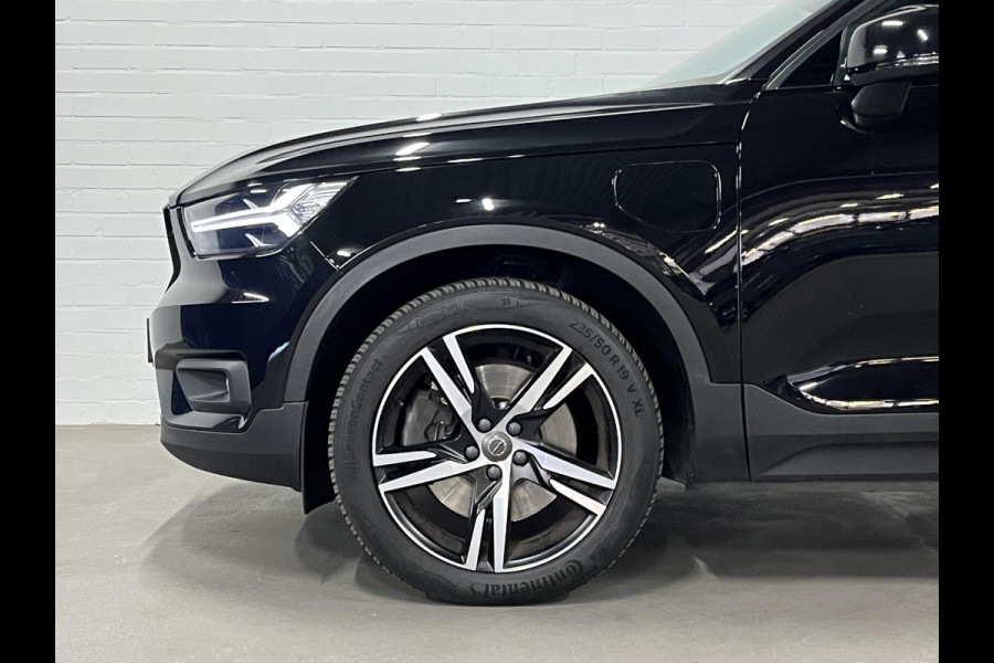 Volvo XC40 1.5 T5 Recharge R-Design | Open dak | Adaptive Cruise control | Camera | Keyless | BLIS