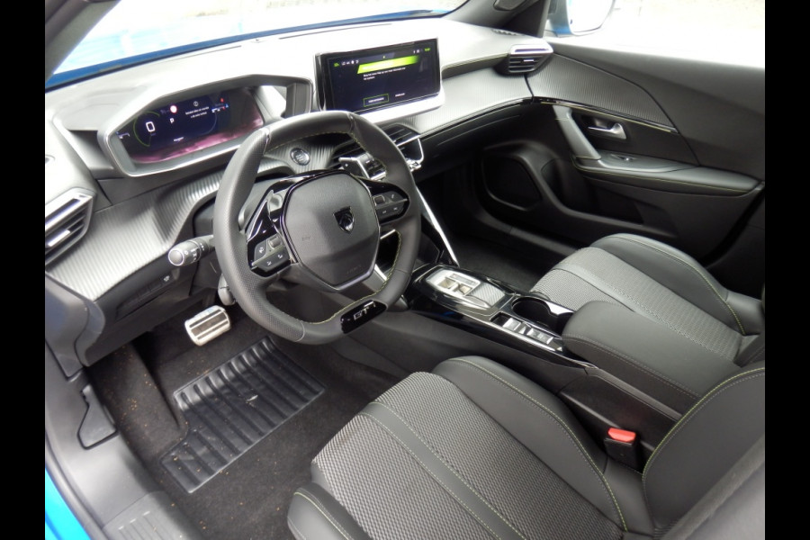 Peugeot 2008 1.2 PureTech GT | Automaat | Apple Carpl. | Park assist |