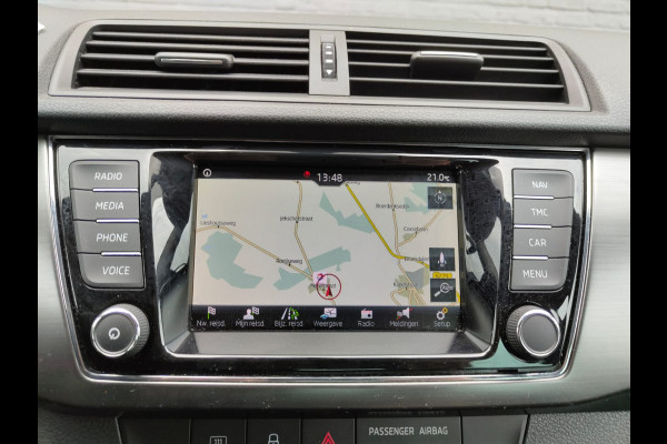 Škoda Fabia Combi 1.0 TSI Ecc Lmv Navigatie Led verl Trekhaak Pdc Cruise Control Business Edition
