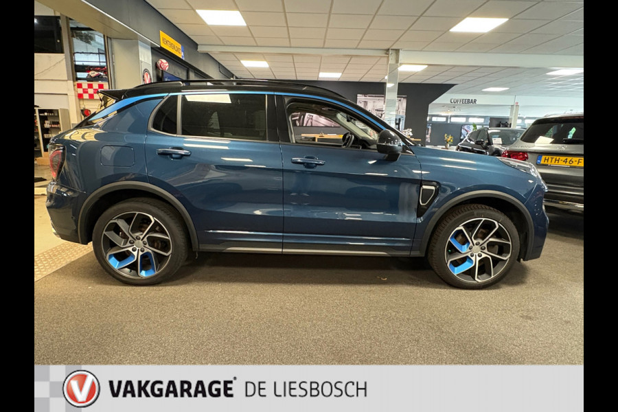 Lynk & Co 01 1.5 / pano / 360 camera / model 2023 / Infinity / navi / stoelverwarming