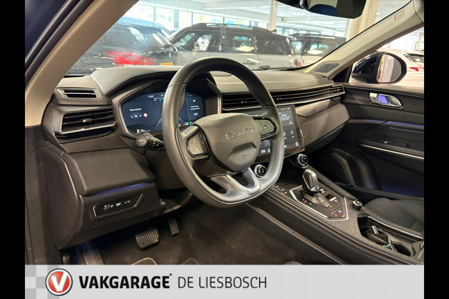 Lynk & Co 01 1.5 / pano / 360 camera / model 2023 / Infinity / navi / stoelverwarming