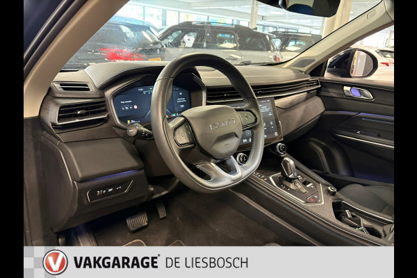 Lynk & Co 01 1.5 / pano / 360 camera / model 2023 / Infinity / navi / stoelverwarming