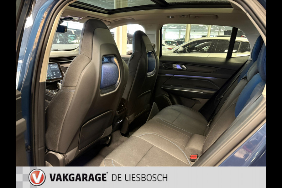 Lynk & Co 01 1.5 / pano / 360 camera / model 2023 / Infinity / navi / stoelverwarming