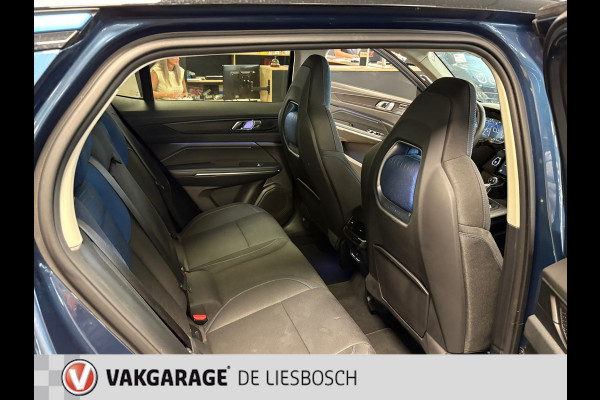 Lynk & Co 01 1.5 / pano / 360 camera / model 2023 / Infinity / navi / stoelverwarming