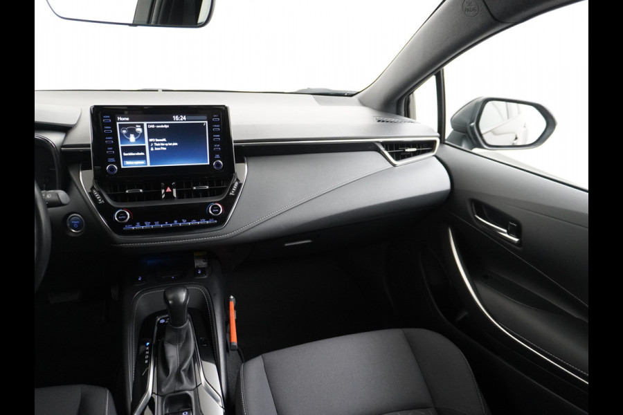 Suzuki Swace 1.8 Hybrid Trekh. Keyless Camera Adap.Cruise Parkeerhulp Stoel-/Stuurverw. Lane-dep. Bordherk. Blindspot Dab Navi Aut.Verlichting Regensensor PrivacyGlas Pdc Isofix Led Dakrails ArmsteunV+A Usb Ecc 16''LM Style