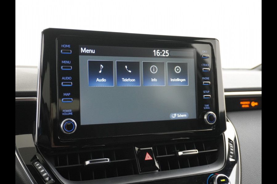 Suzuki Swace 1.8 Hybrid Trekh. Keyless Camera Adap.Cruise Parkeerhulp Stoel-/Stuurverw. Lane-dep. Bordherk. Blindspot Dab Navi Aut.Verlichting Regensensor PrivacyGlas Pdc Isofix Led Dakrails ArmsteunV+A Usb Ecc 16''LM Style