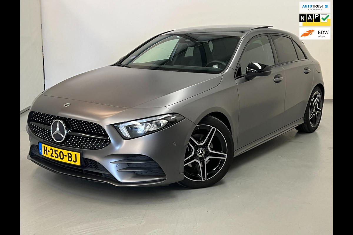 Mercedes-Benz A-Klasse 180 / AMG / Pano / NL-auto / Widescreen Mercedes-Benz A-Klasse 180 / AMG / Pano / NL-auto / Widescreen