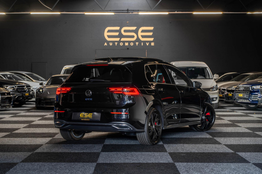 Volkswagen Golf 1.4 eHybrid GTE | Pano | IQ Light | Dodehoek