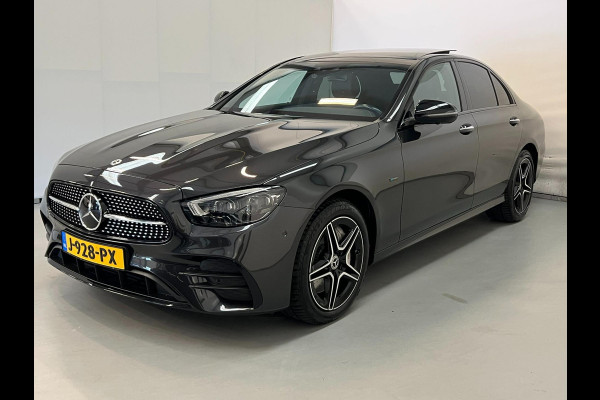 Mercedes-Benz E-Klasse 300e / AMG / BTW / Pano / Burmester / Memory