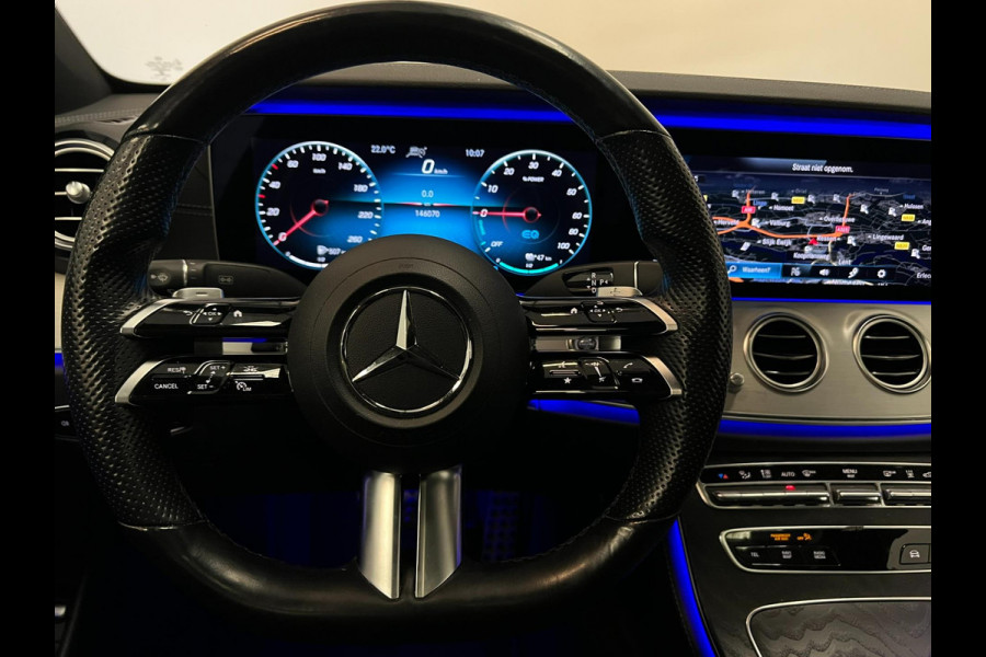 Mercedes-Benz E-Klasse 300e / AMG / BTW / Pano / Burmester / Memory