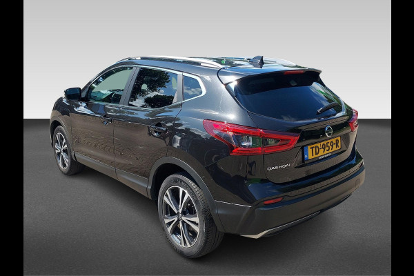 Nissan QASHQAI 1.2 N-Connecta design pack