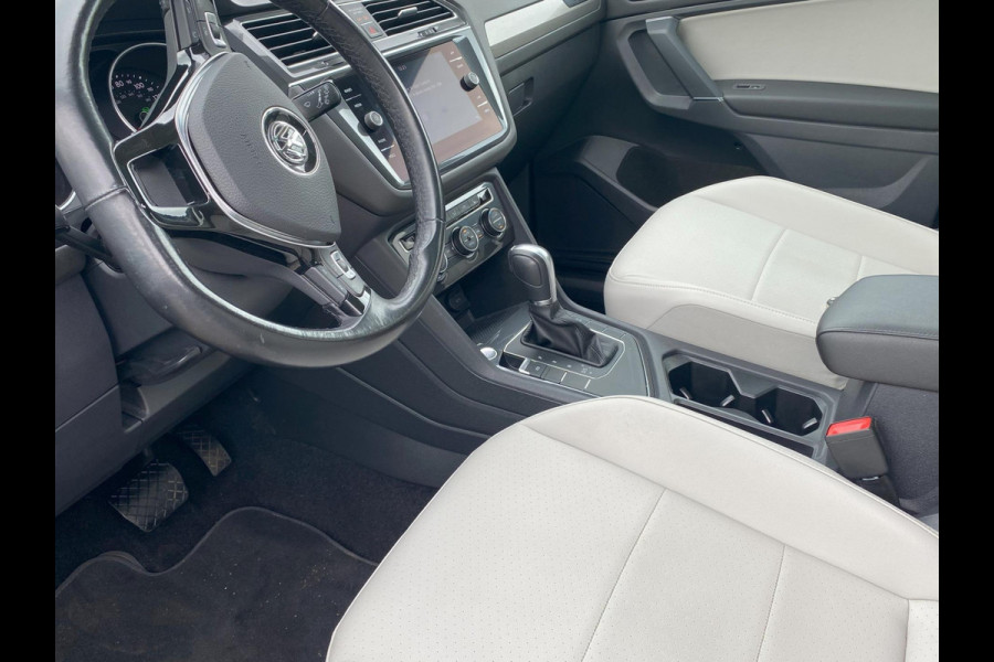 Volkswagen Tiguan All-Space 2.0 TSI Aut. Highline 7-zit/ Pano/ Leer