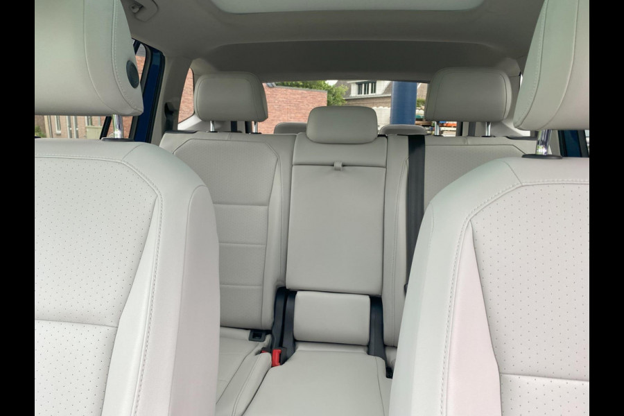 Volkswagen Tiguan All-Space 2.0 TSI Aut. Highline 7-zit/ Pano/ Leer
