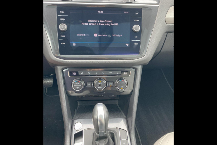Volkswagen Tiguan All-Space 2.0 TSI Aut. Highline 7-zit/ Pano/ Leer
