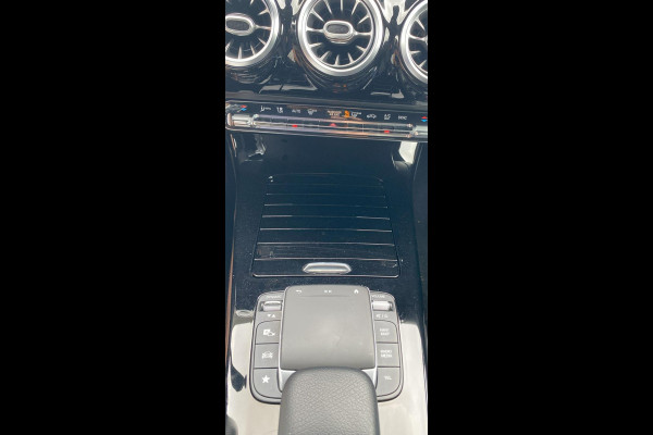 Mercedes-Benz CLA-Klasse Shooting Brake 200 Business Solution AMG/ 19"/ Ambient/ Cam/ Elec. trekhaak
