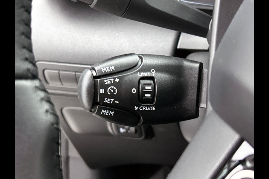 Citroën C3 Aircross 1.2 PureTech S&S Feel CLIMA NAVI PRIVACY-GLASS