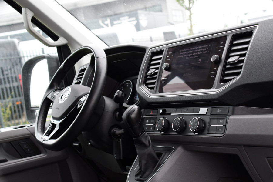 Volkswagen Crafter 35 2.0 TDI L3H2 75 Edition Adaptieve Cruise, Camera, Carplay, 177PK, Leder, LED,