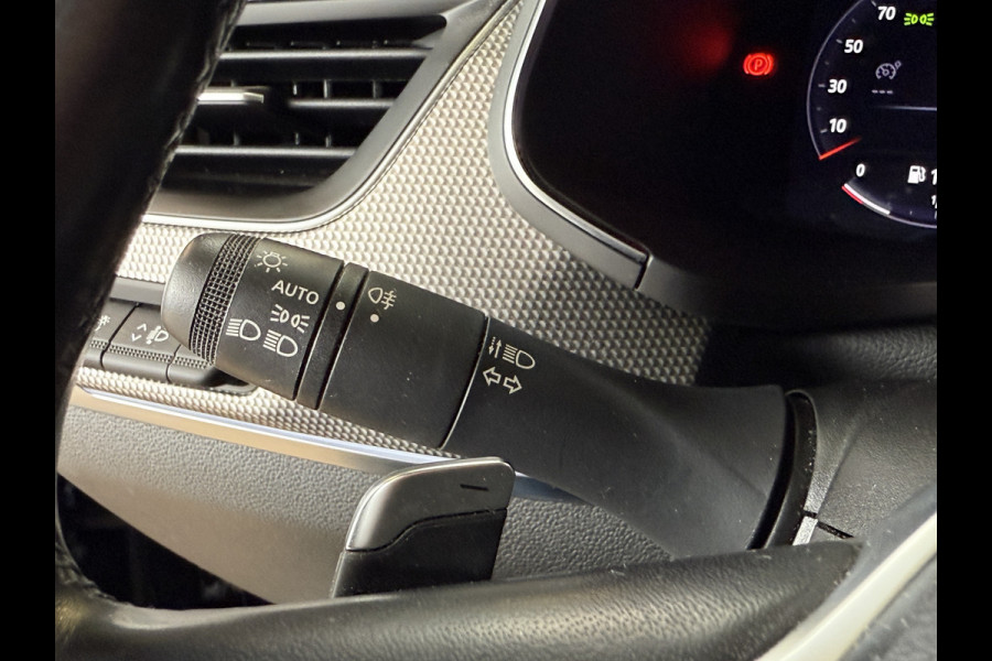 Renault Arkana 1.3 TCe MHEV 140 | Groot Navi | ACC | 18" | Blindspot | Camera | Carplay | 100 % dealer onderhouden!