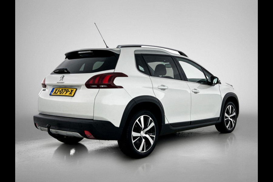 Peugeot 2008 1.2 110PK GT-line PANORAMADAK TREKHAAK NAVI