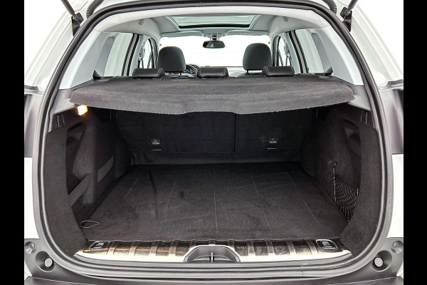 Peugeot 2008 1.2 110PK GT-line PANORAMADAK TREKHAAK NAVI