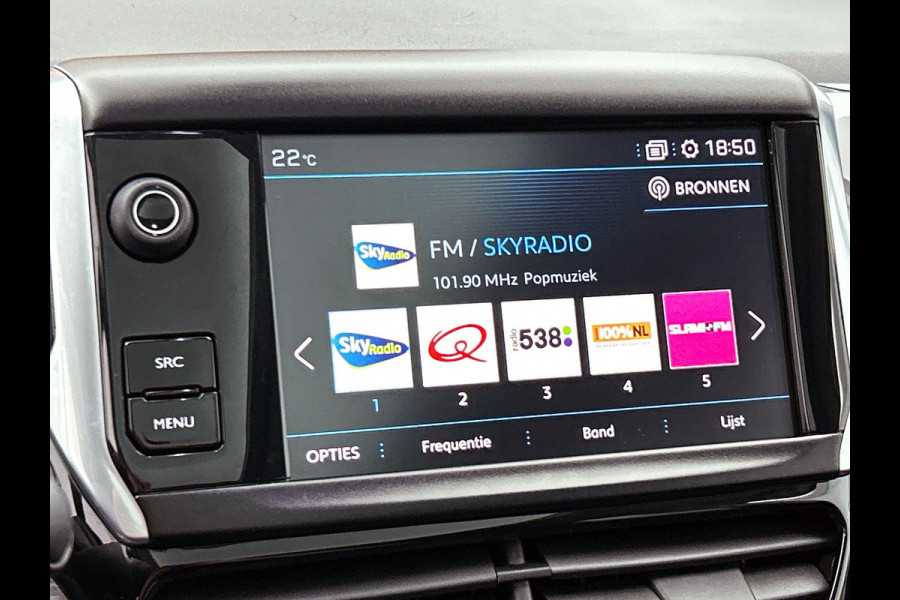 Peugeot 2008 1.2 110PK GT-line PANORAMADAK TREKHAAK NAVI
