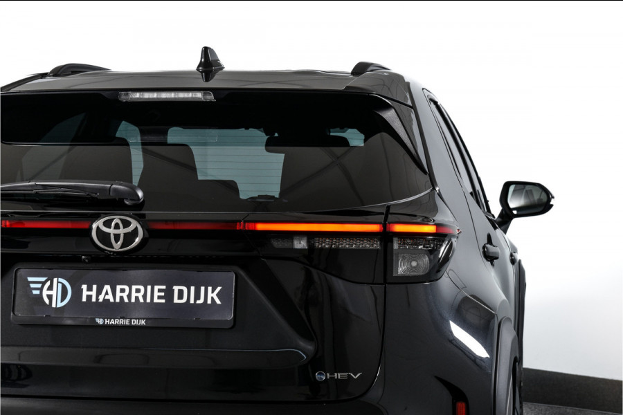 Toyota Yaris Cross 1.5 Hybrid 115 First Edition (Facelift) | Dig.Cockpit | Adapt.Cruise | Stoelverwarming | Camera | PDC | App.Connect | Auto.Airco | LM 17" | 9401