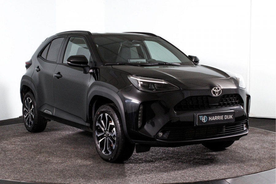 Toyota Yaris Cross 1.5 Hybrid 115 First Edition (Facelift) | Dig.Cockpit | Adapt.Cruise | Stoelverwarming | Camera | PDC | App.Connect | Auto.Airco | LM 17" | 9401