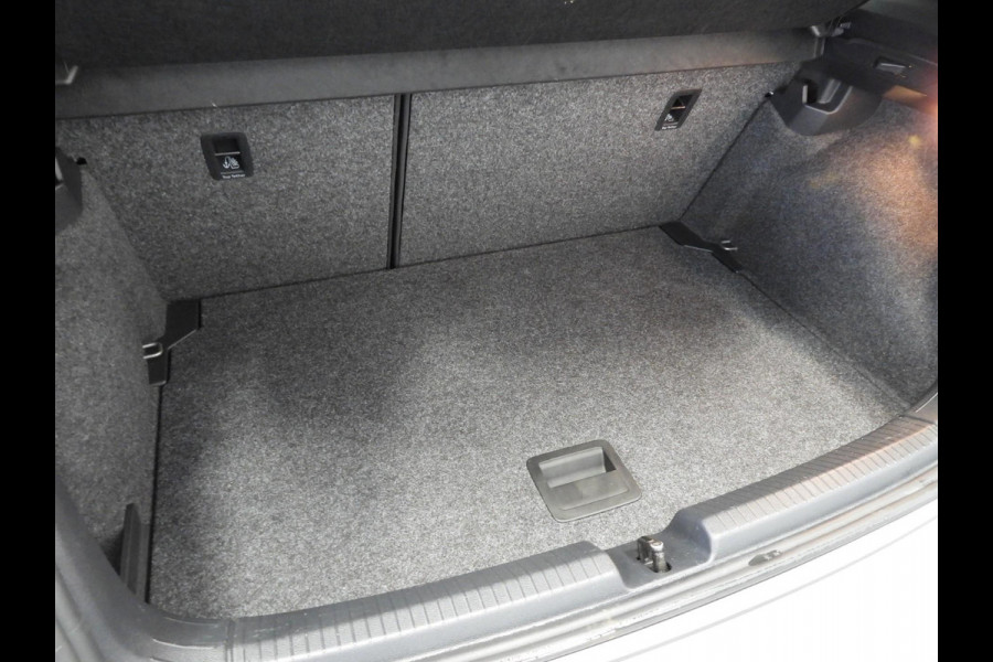 Volkswagen Polo 1.0 TSI Comfortline NAVI/AIRCO/ADAPT.CRUISE!