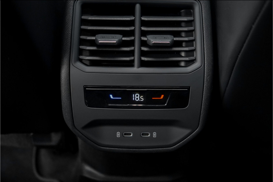 CUPRA Cupra Leon 2.0 TSI 301PK Pano Leder Beats CarPlay Camera