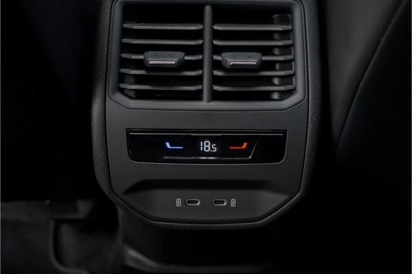 CUPRA Cupra Leon 2.0 TSI 301PK Pano Leder Beats CarPlay Camera