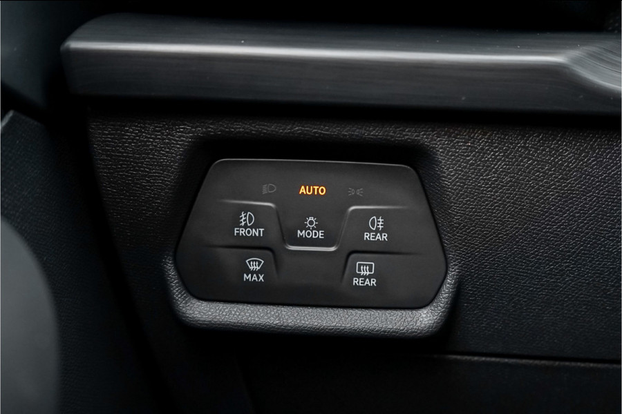 CUPRA Cupra Leon 2.0 TSI 301PK Pano Leder Beats CarPlay Camera