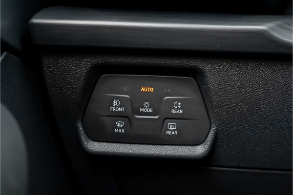 CUPRA Cupra Leon 2.0 TSI 301PK Pano Leder Beats CarPlay Camera