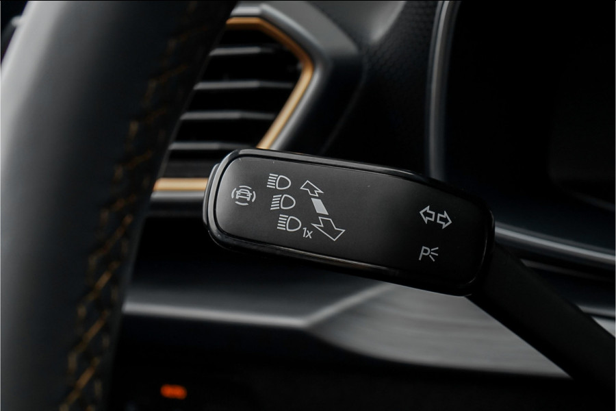 CUPRA Cupra Leon 2.0 TSI 301PK Pano Leder Beats CarPlay Camera