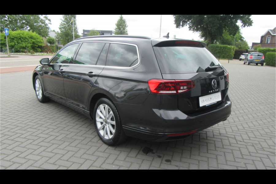 Volkswagen Passat Variant 1.5 TSI 150PK DSG Comfort, Navi, El. Trekhaak, Carplay