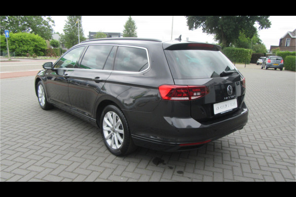 Volkswagen Passat Variant 1.5 TSI 150PK DSG Comfort, Navi, El. Trekhaak, Carplay